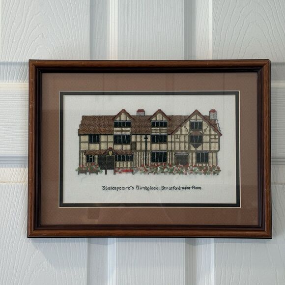 Shakespeares Birthplace Cross Stitch Framed Stratford-upon-Avon English Cottage - Picture 1 of 10